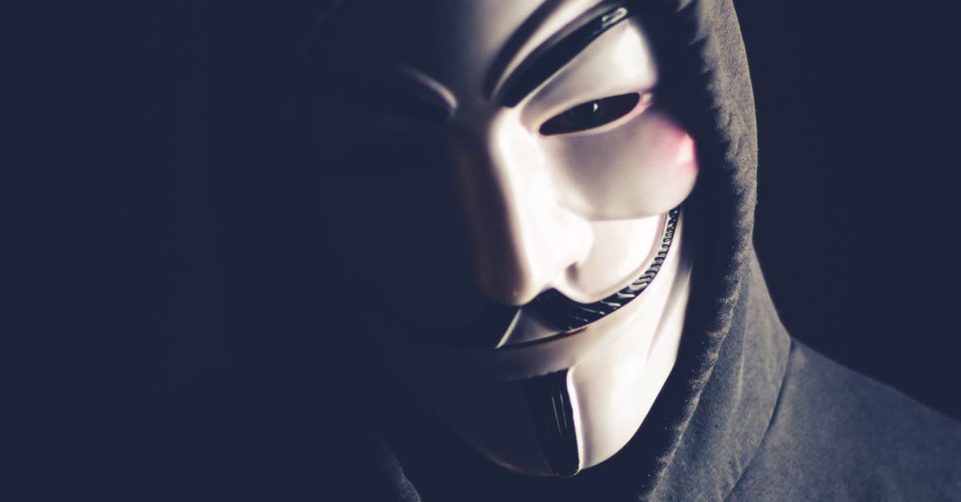 .NET 5: How to authenticate & authorise API's correctly